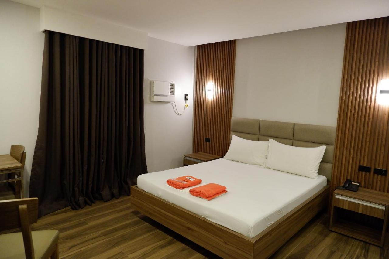 El Vistra Traveller'S Inn Calumpit Exterior photo